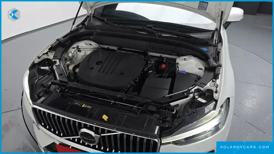 VOLVO XC60 B5 ULTIMATE BRIGHT