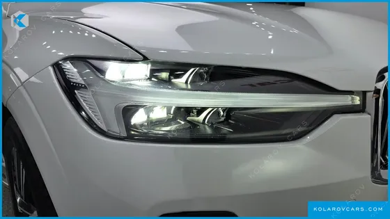 VOLVO XC60 B5 INSCRIPTION