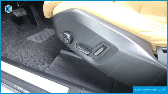 VOLVO XC60 B5 INSCRIPTION