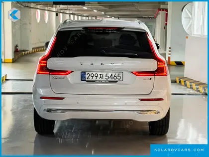VOLVO XC60 B5 ULTRA BRIGHT
