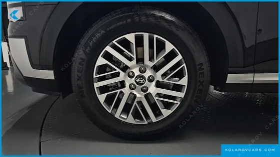 HYUNDAI PALISADE GASOLINE 2.5T 2WD 9-SEATER