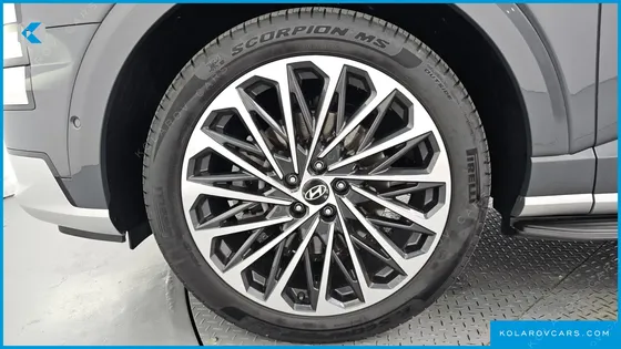HYUNDAI PALISADE GASOLINE 2.5T 2WD 7-SEATER