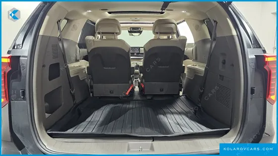 KIA CARNIVAL HEV 7SEATER GRAVITY