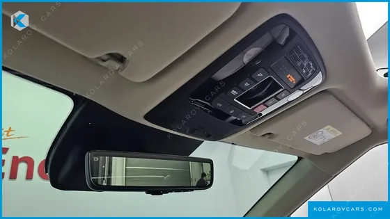 KIA CARNIVAL HEV 7SEATER GRAVITY