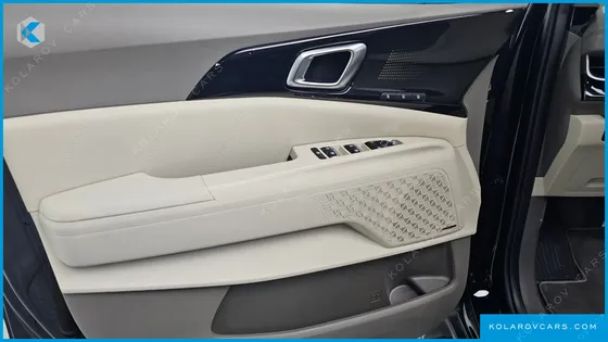 KIA CARNIVAL HEV 7SEATER GRAVITY