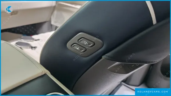KIA CARNIVAL GASOLINE 9-SEATER HI LIMOUSINE (7-SEATER LIMOUSINE(SPECIAL VEHICLE)
