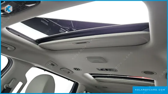 KIA CARNIVAL HEV 9SEATER GRAVITY