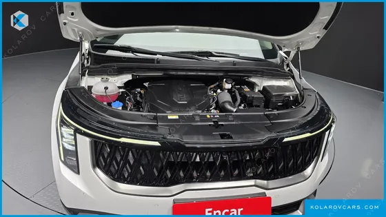 KIA CARNIVAL DIESEL 9-SEATER PRESTIGE