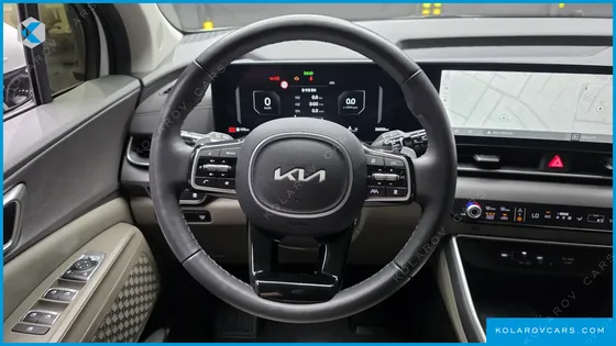 KIA CARNIVAL DIESEL 9-SEATER PRESTIGE