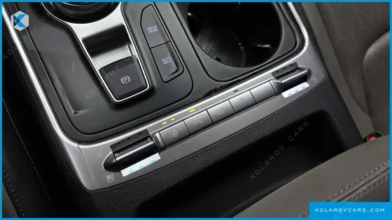 KIA CARNIVAL DIESEL 9-SEATER PRESTIGE