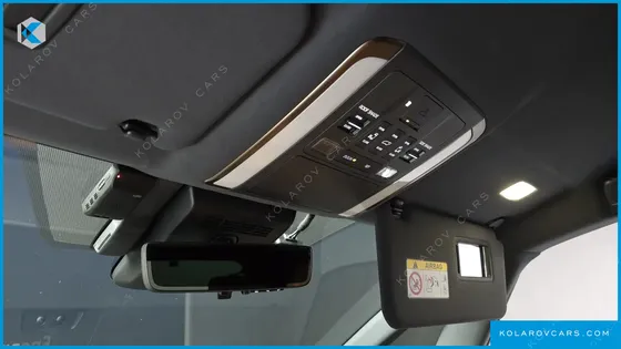 TOYOTA ALPHARD 2.5 HEV EXECUTIVE AWD
