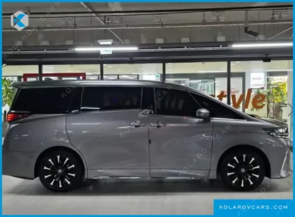 TOYOTA ALPHARD 2.5 HEV EXECUTIVE AWD