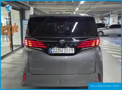 TOYOTA ALPHARD 2.5 HEV EXECUTIVE AWD