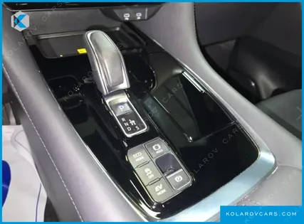 TOYOTA ALPHARD 2.5 HEV EXECUTIVE AWD