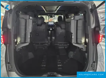 TOYOTA ALPHARD 2.5 HEV EXECUTIVE AWD