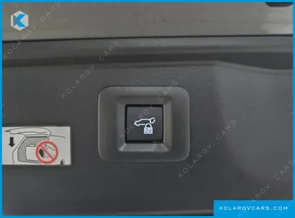 TOYOTA ALPHARD 2.5 HEV EXECUTIVE AWD
