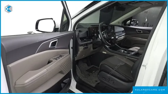 KIA CARNIVAL DIESEL 9-SEATER NOBLESSE