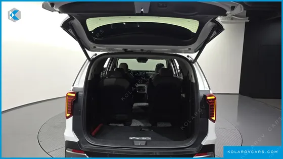 KIA CARNIVAL DIESEL 9-SEATER NOBLESSE