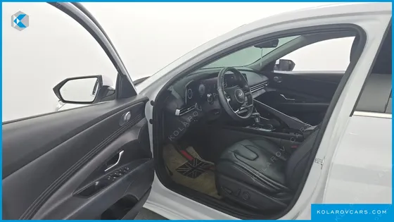 HYUNDAI ELANTRA (AVANTE) 1.6