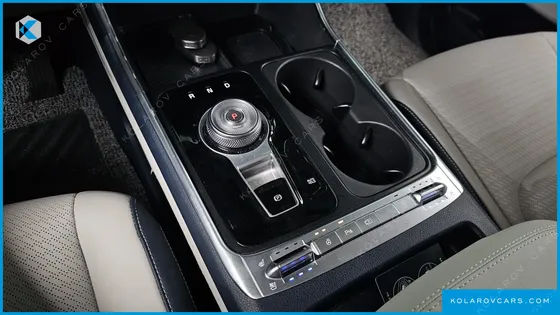 KIA CARNIVAL HEV 7-SEATER X LINE