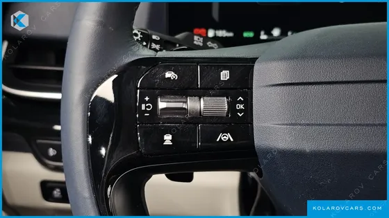 KIA CARNIVAL HEV 7-SEATER X LINE