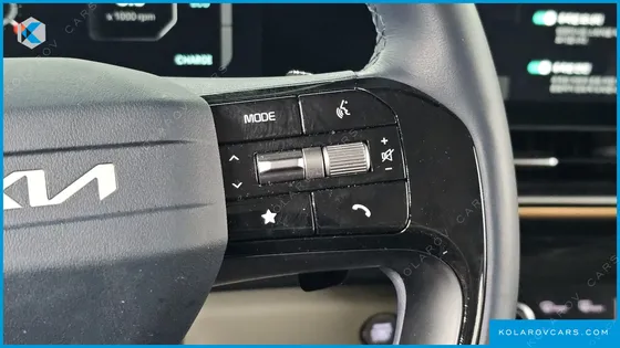 KIA CARNIVAL HEV 7-SEATER X LINE