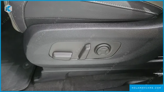 KIA CARNIVAL HEV 9SEATER NOBLESS