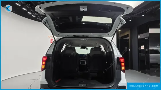 KIA CARNIVAL HEV 9 SEATER PRESTIGE