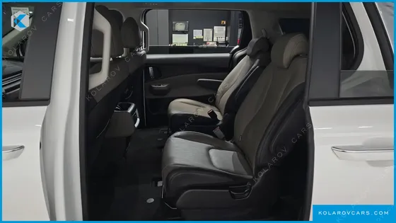 KIA CARNIVAL HEV 9 SEATER PRESTIGE