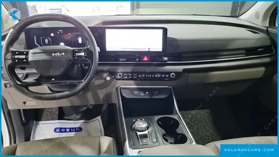 KIA CARNIVAL DIESEL 9-SEATER PRESTIGE