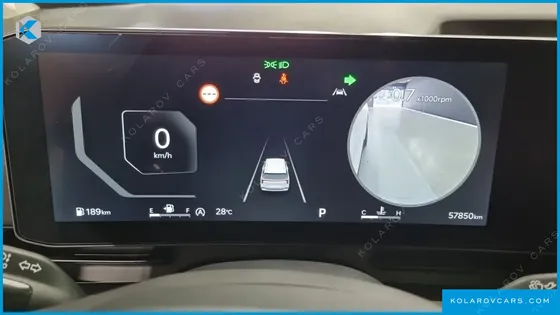 KIA CARNIVAL DIESEL 9-SEATER PRESTIGE