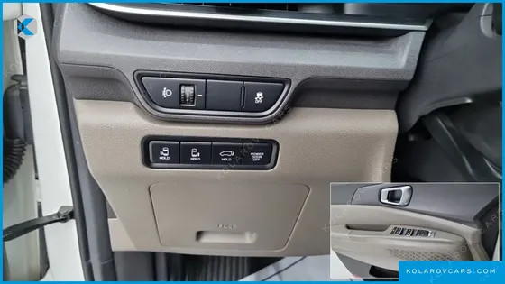 KIA CARNIVAL DIESEL 9-SEATER NOBLESSE