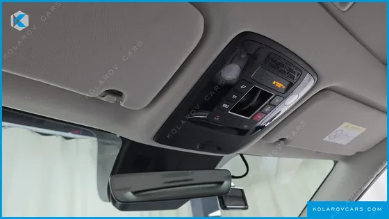 KIA CARNIVAL HEV 9SEATER NOBLESS