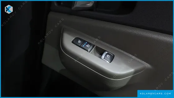 KIA CARNIVAL DIESEL 9-SEATER NOBLESSE