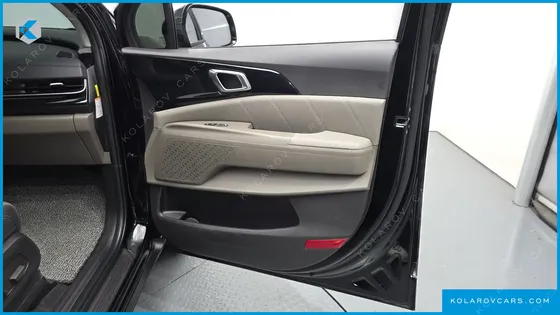 KIA CARNIVAL HEV 9SEATER GRAVITY