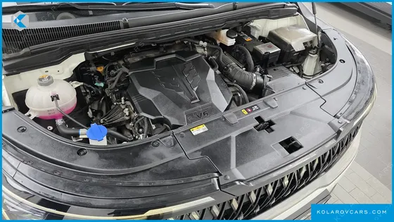 KIA CARNIVAL GASOLINE 9-SEATER SIGNATURE
