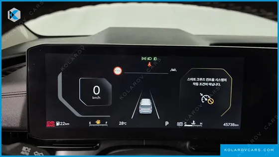 KIA CARNIVAL GASOLINE 9-SEATER SIGNATURE