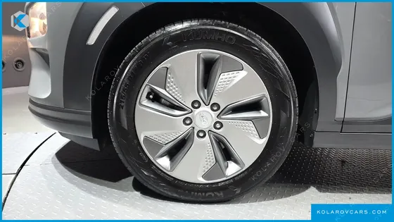 HYUNDAI KONA MODREN