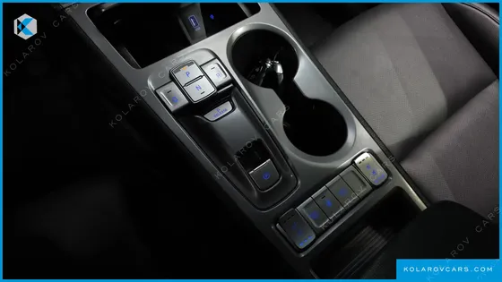 HYUNDAI KONA MODREN