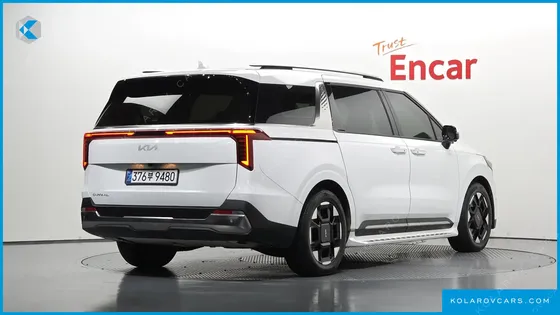 KIA CARNIVAL GASOLINE 9-SEATER SIGNATURE