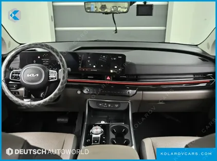 KIA CARNIVAL GASOLINE 9-SEATER SIGNATURE
