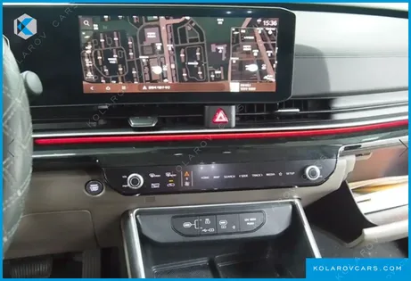 KIA CARNIVAL GASOLINE 9-SEATER SIGNATURE