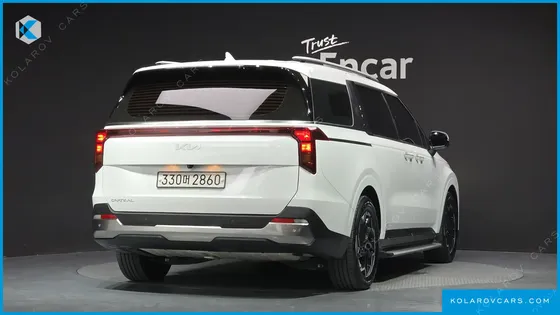 KIA CARNIVAL DIESEL 9-SEATER NOBLESSE