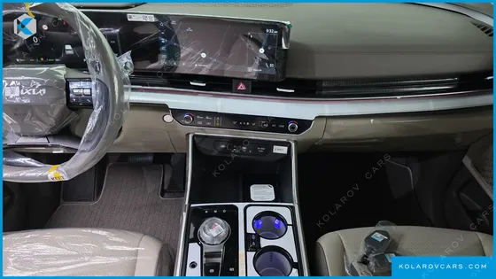 KIA CARNIVAL HEV 7-SEATER HI LIMOUSINE