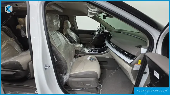 KIA CARNIVAL HEV 7-SEATER HI LIMOUSINE