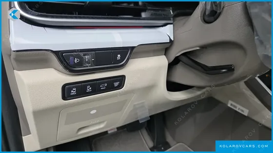 KIA CARNIVAL HEV 7-SEATER HI LIMOUSINE