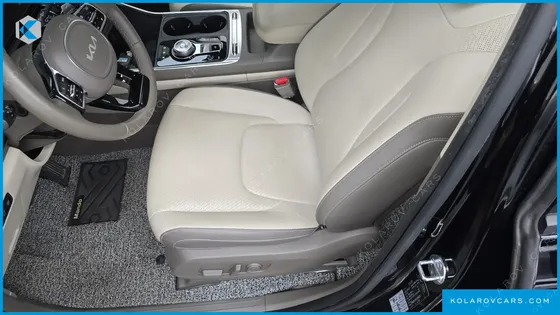 KIA CARNIVAL GASOLINE 7-SEATER GRAVITY