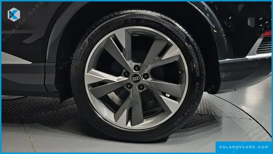 AUDI Q4 E-TRON 40 PREMIUM