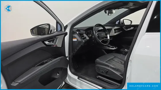 AUDI Q4 E-TRON 40 PREMIUM