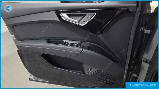 AUDI Q4 E-TRON 40 PREMIUM